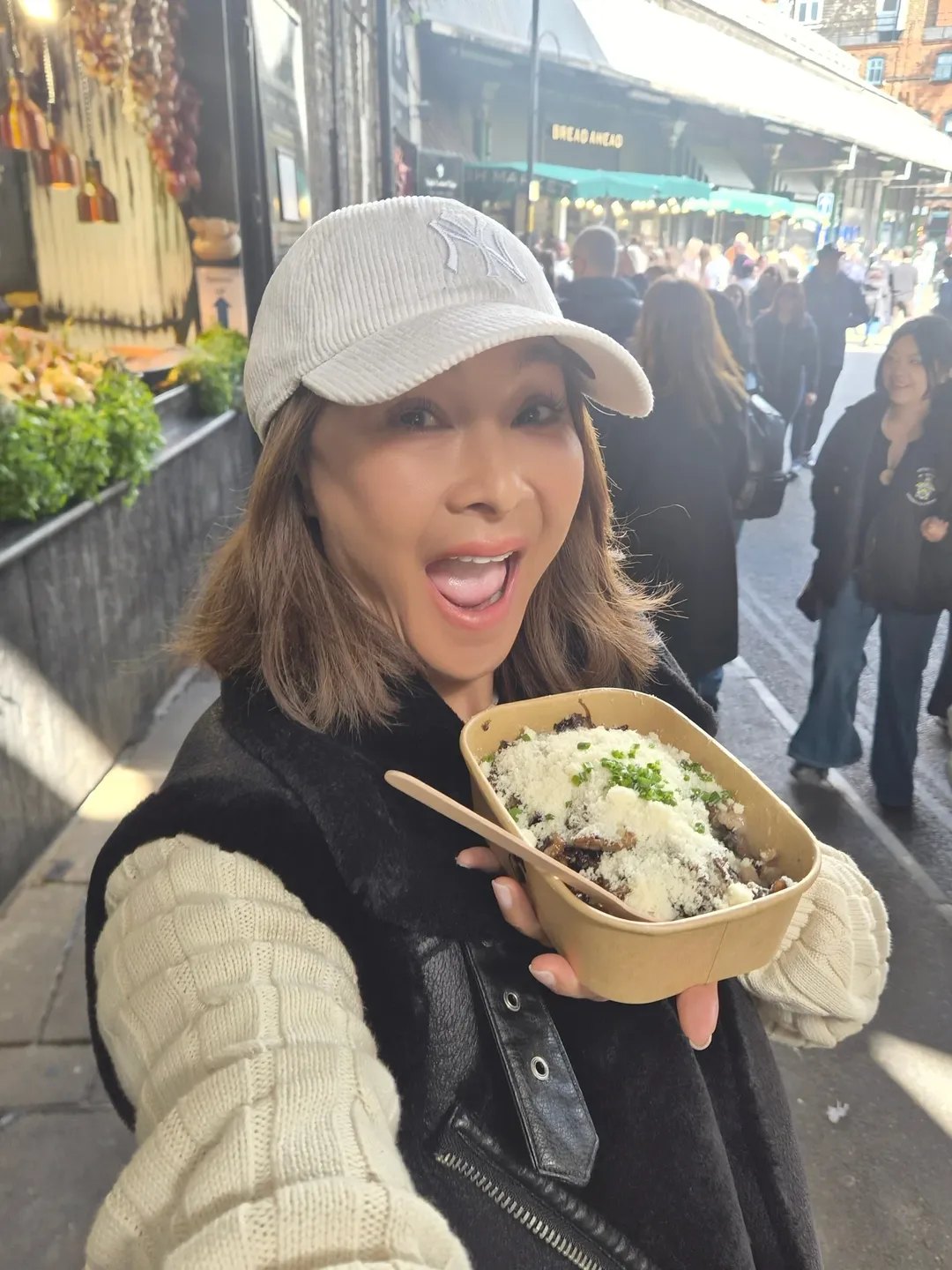 ลูกเกด - เมทินี กิ่งโพยม