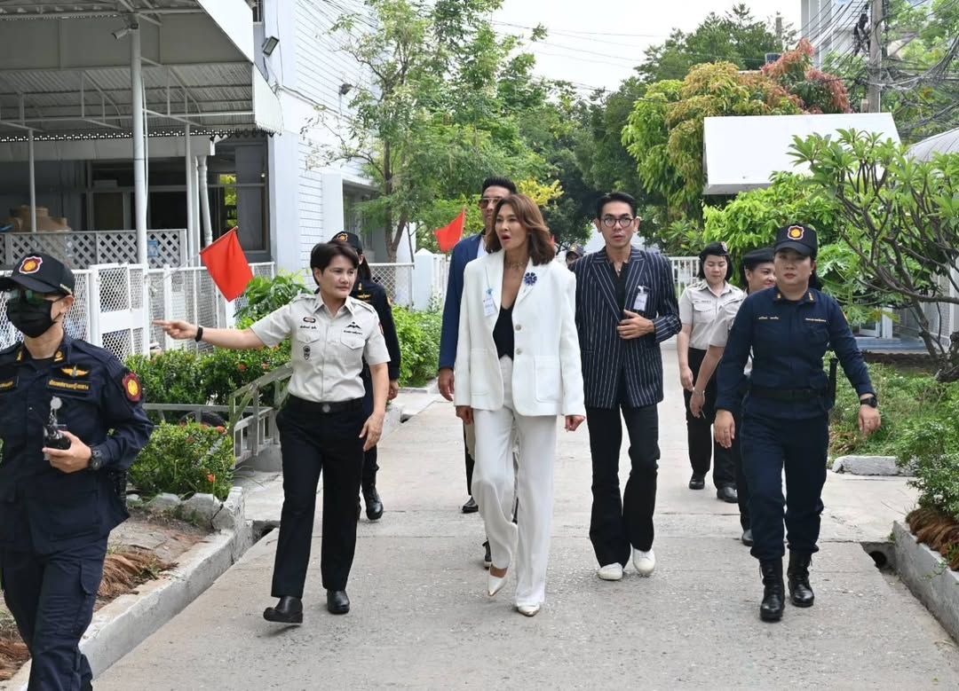 ลูกเกด - เมทินี กิ่งโพยม