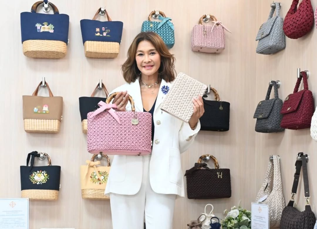 ลูกเกด - เมทินี กิ่งโพยม