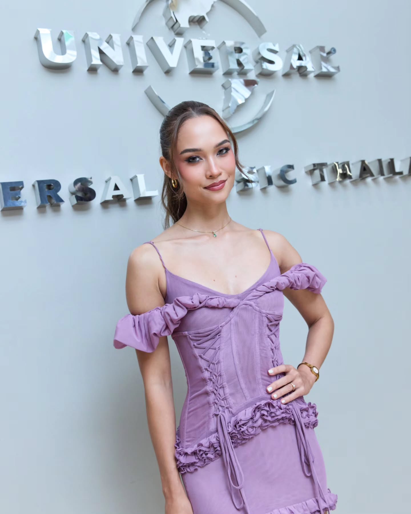 ลูกเกด - เมทินี กิ่งโพยม