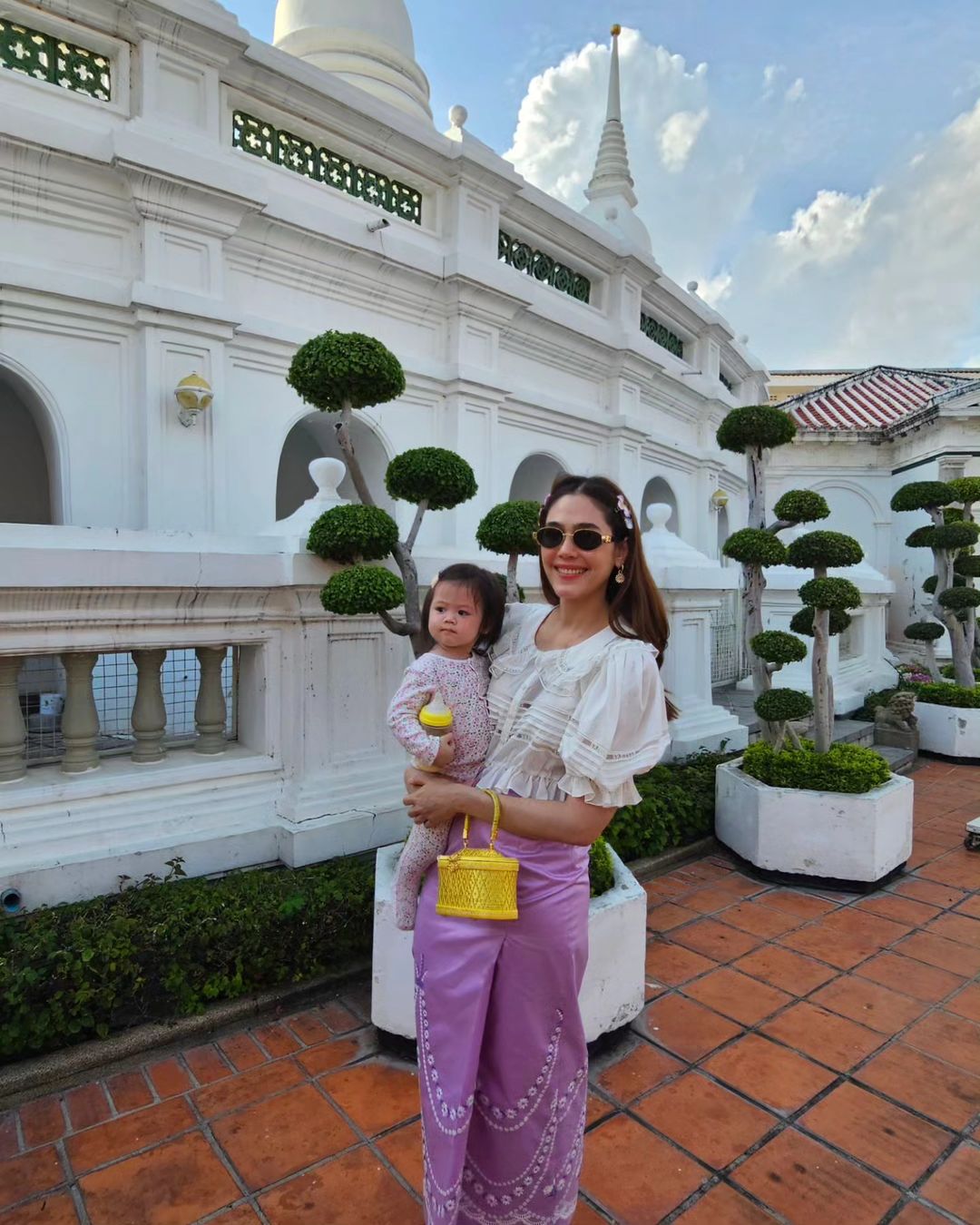 ชมพู่ - อารยา เอ ฮาร์เก็ต