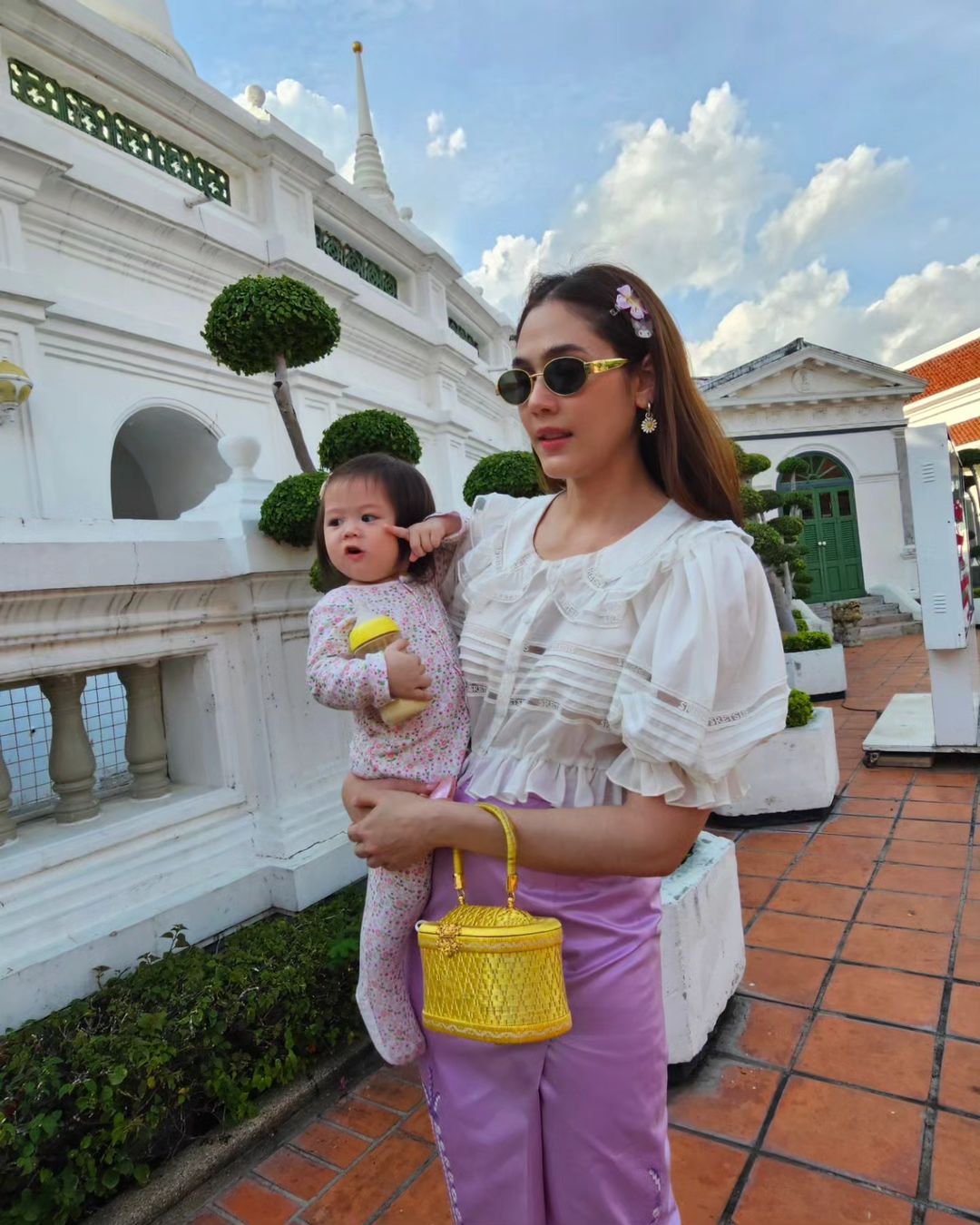ชมพู่ - อารยา เอ ฮาร์เก็ต