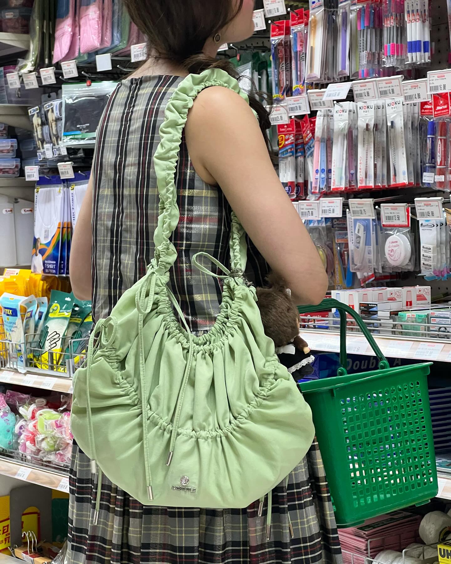 ชมพู่ - อารยา เอ ฮาร์เก็ต