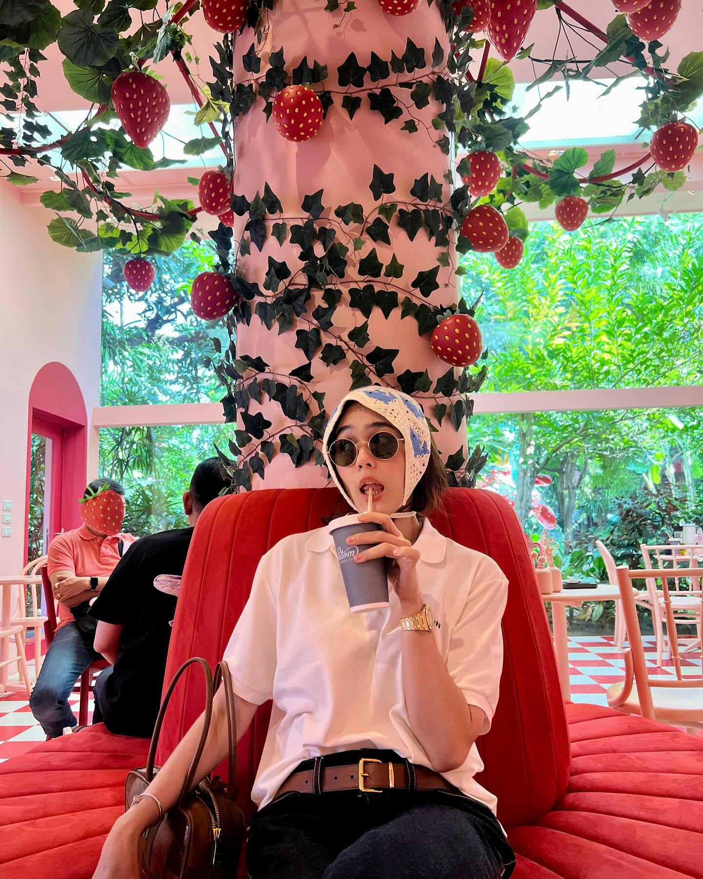 ชมพู่ - อารยา เอ ฮาร์เก็ต