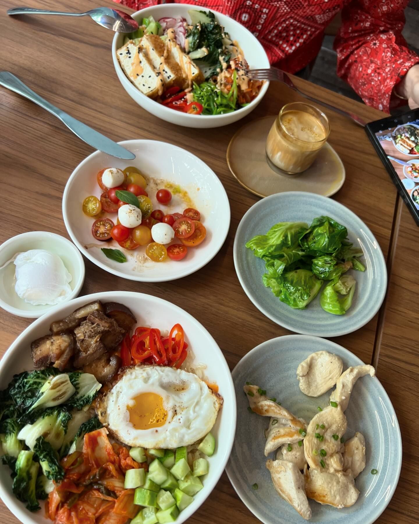ชมพู่ - อารยา เอ ฮาร์เก็ต