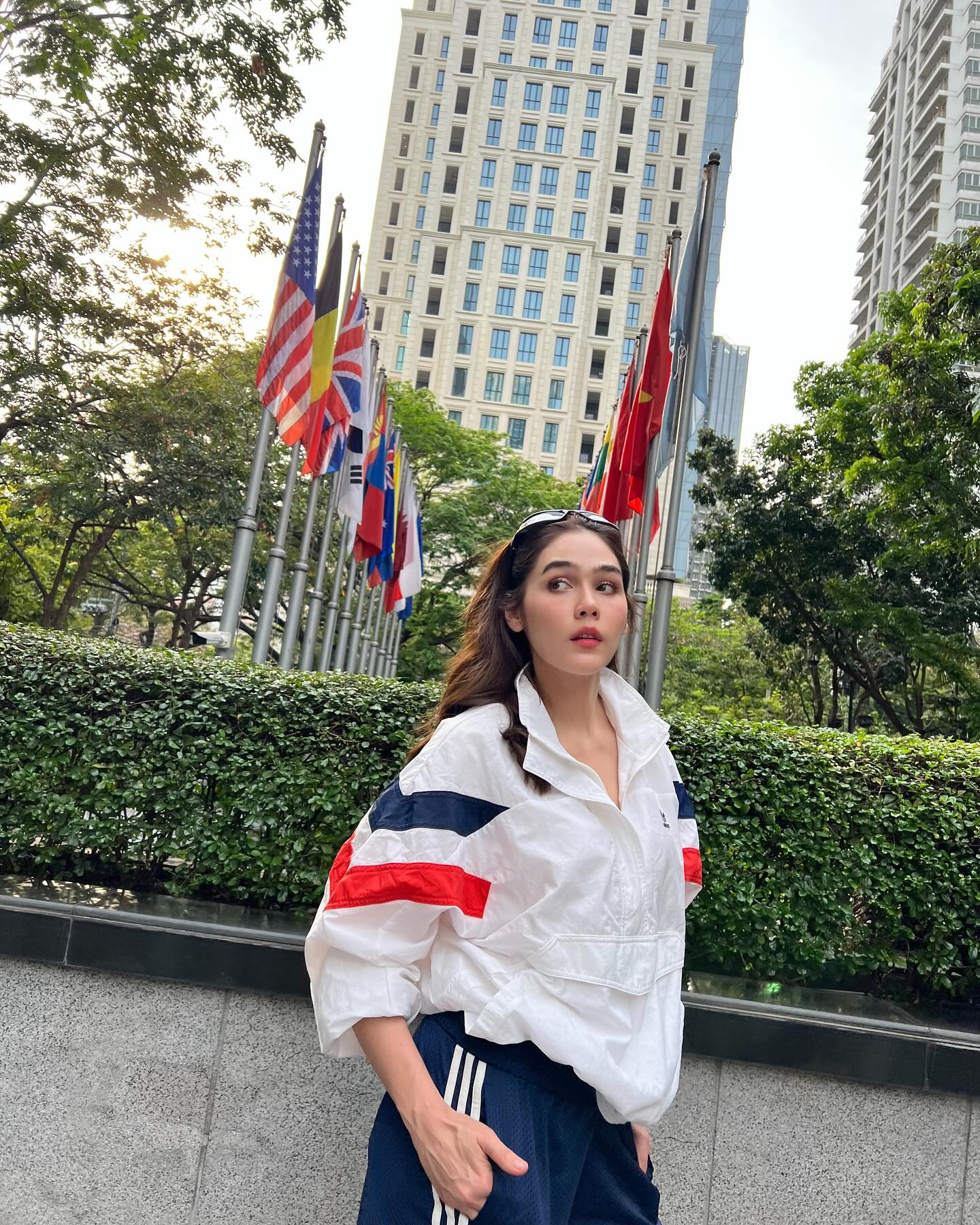 ชมพู่ - อารยา เอ ฮาร์เก็ต