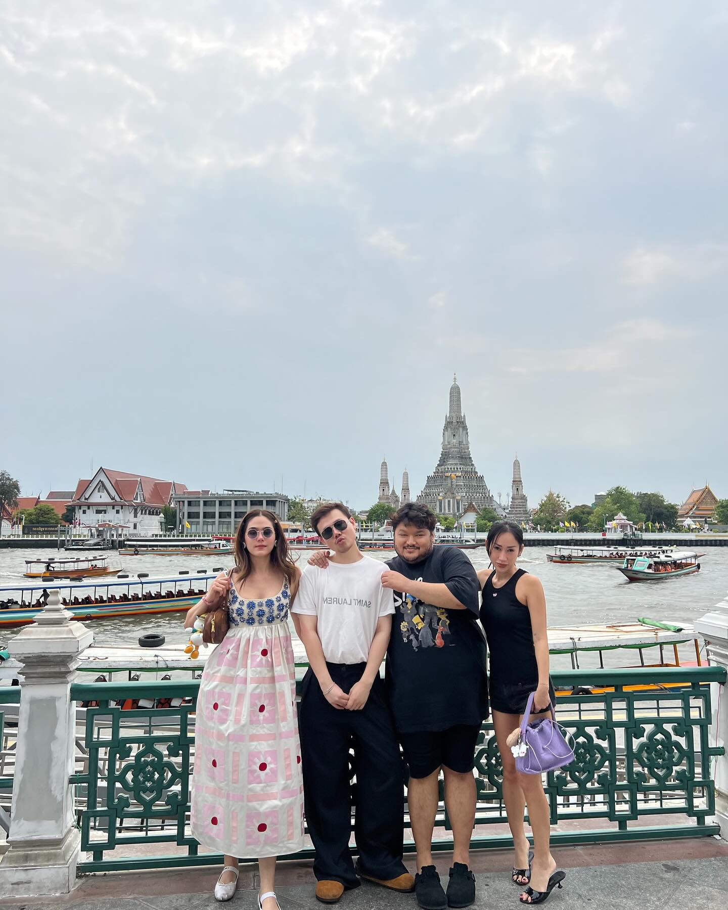 ชมพู่ - อารยา เอ ฮาร์เก็ต