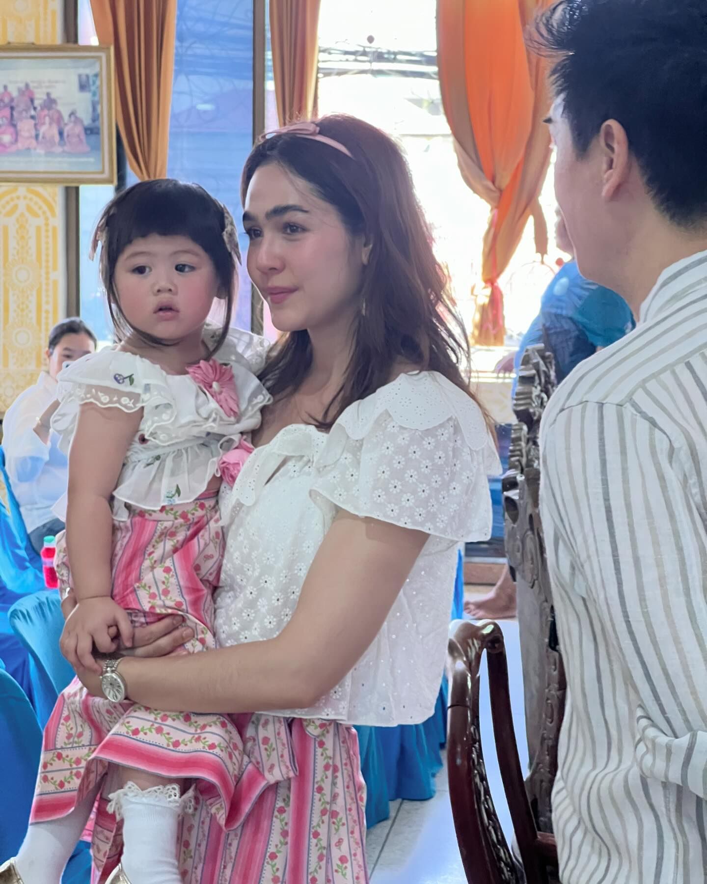 ชมพู่ - อารยา เอ ฮาร์เก็ต