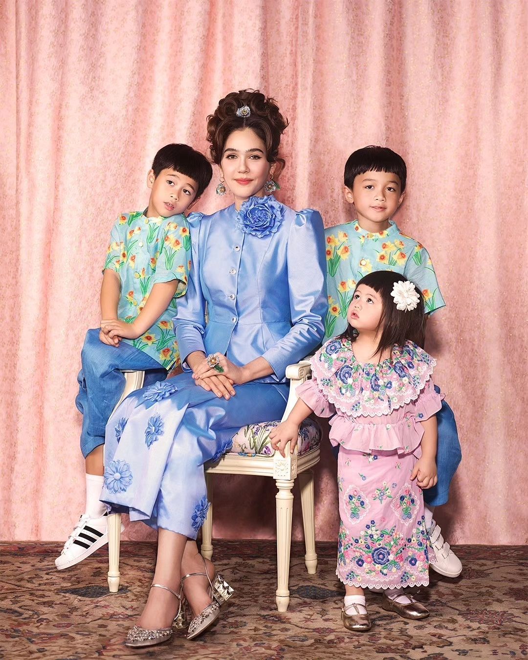 ชมพู่ - อารยา เอ ฮาร์เก็ต