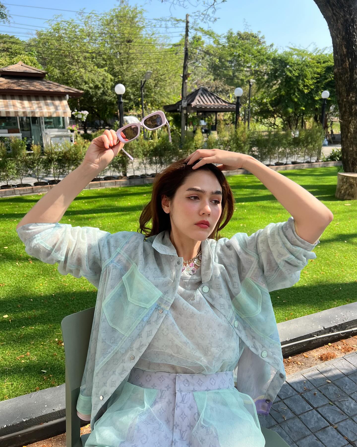 ชมพู่ - อารยา เอ ฮาร์เก็ต
