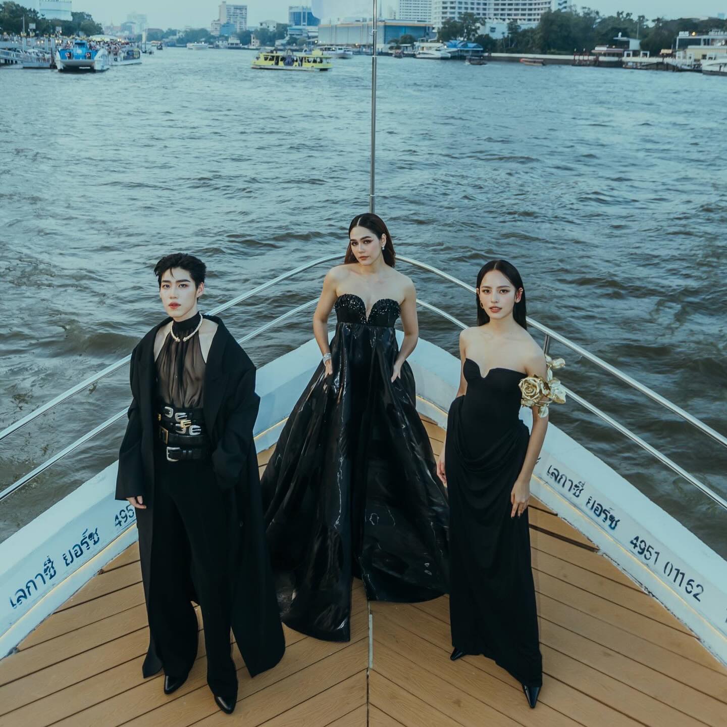ชมพู่ - อารยา เอ ฮาร์เก็ต