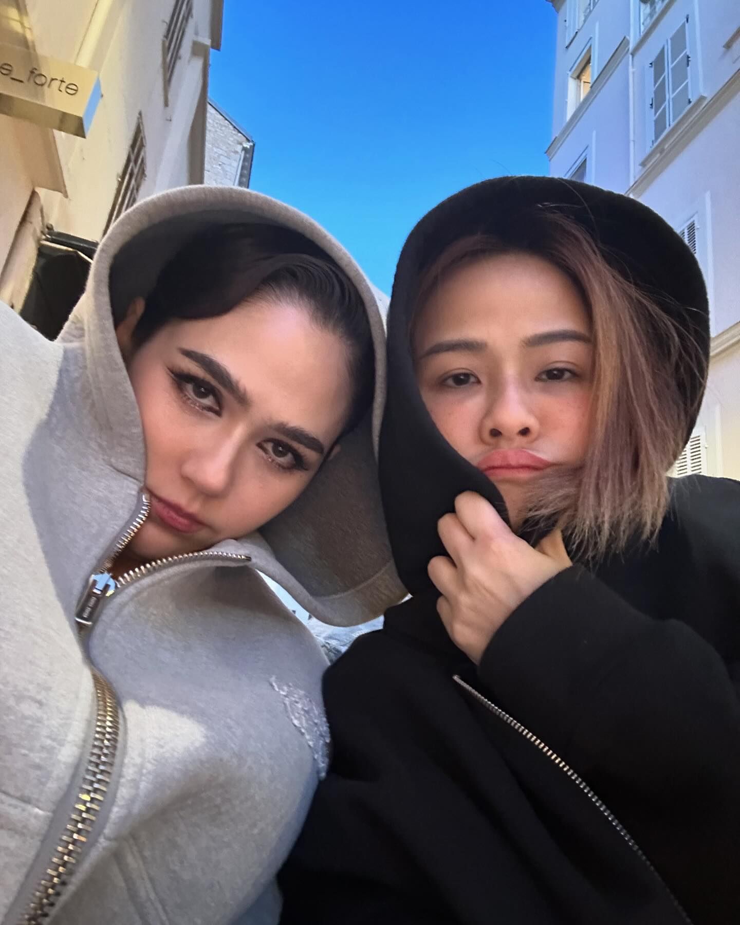 ชมพู่ - อารยา เอ ฮาร์เก็ต