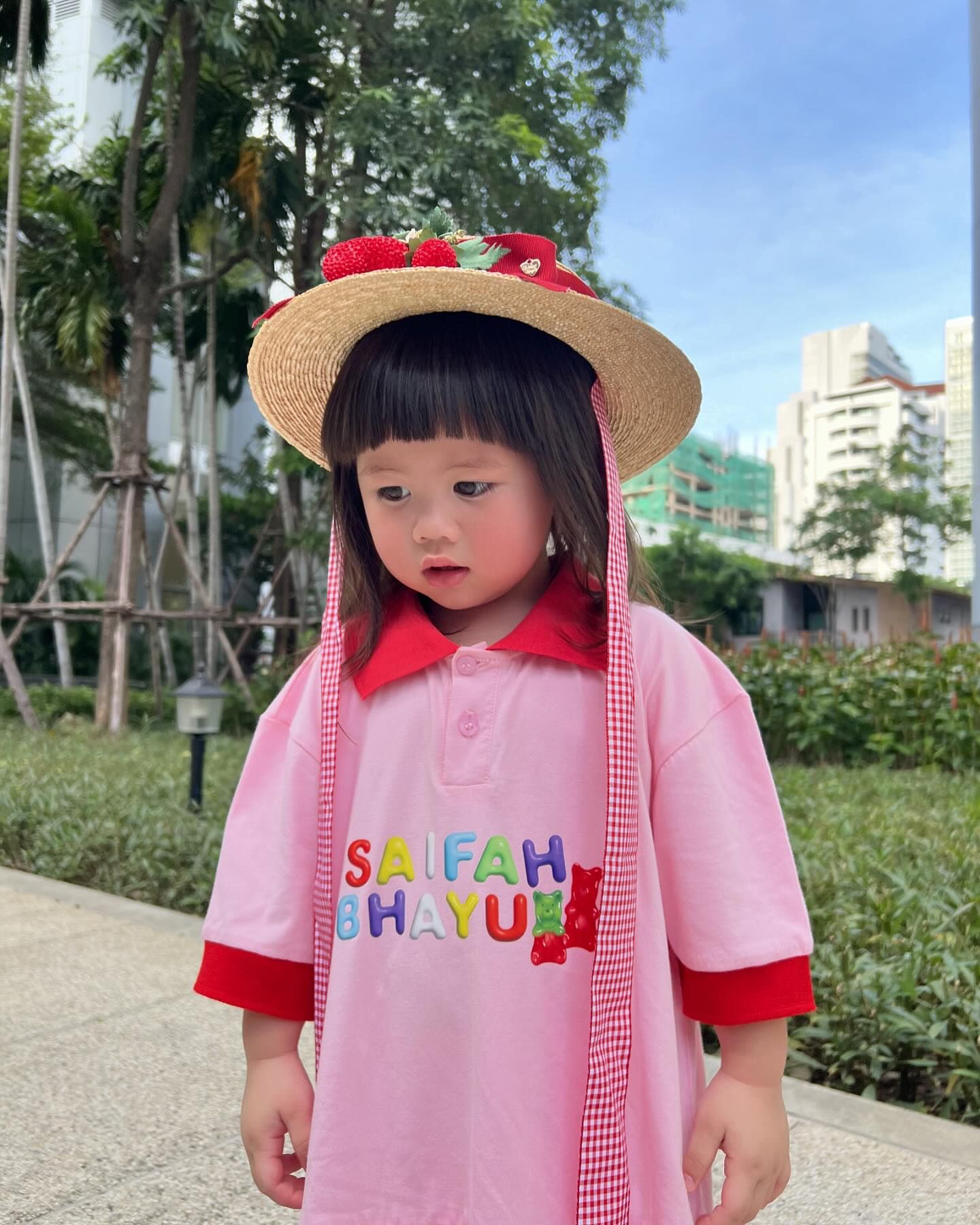 ชมพู่ - อารยา เอ ฮาร์เก็ต