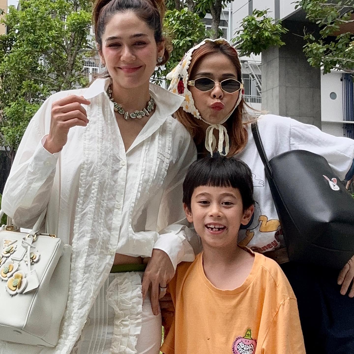 ชมพู่ - อารยา เอ ฮาร์เก็ต