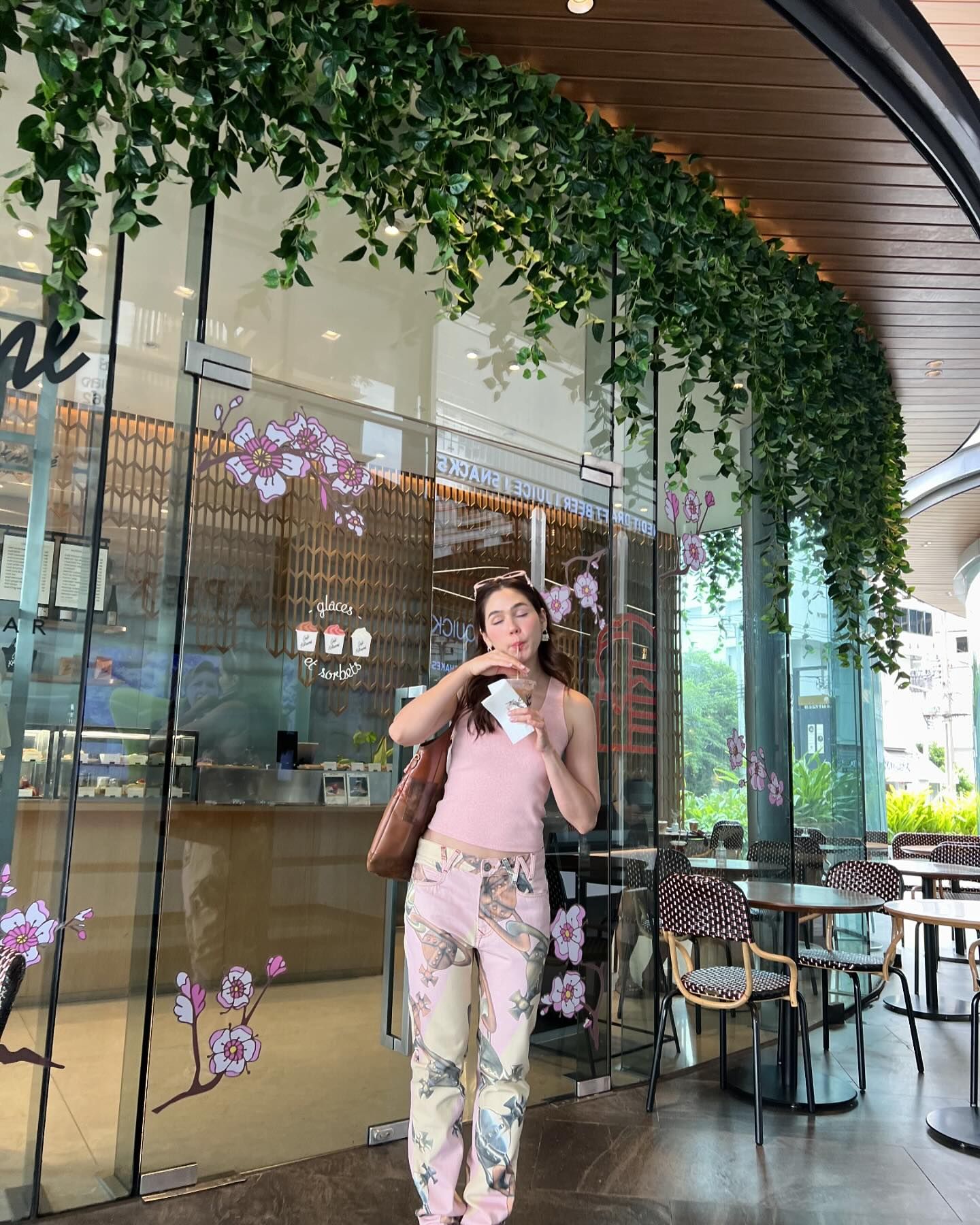 ชมพู่ - อารยา เอ ฮาร์เก็ต