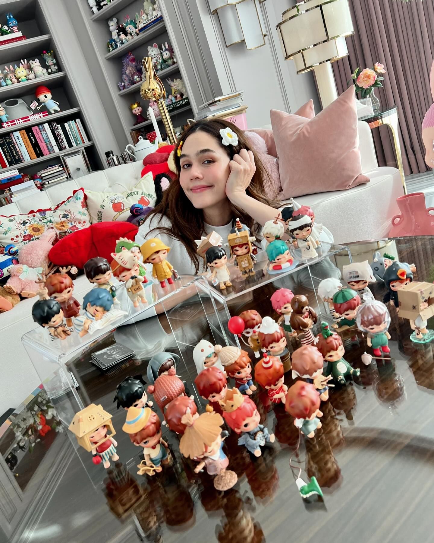 ชมพู่ - อารยา เอ ฮาร์เก็ต