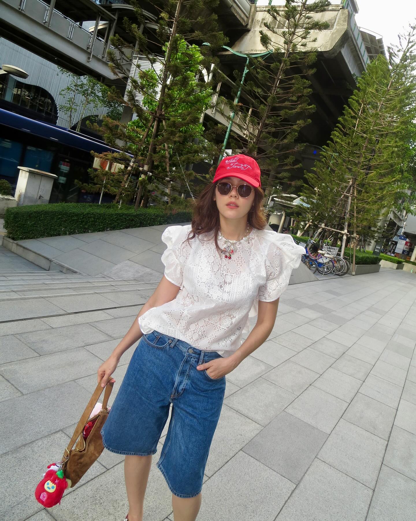 ชมพู่ - อารยา เอ ฮาร์เก็ต