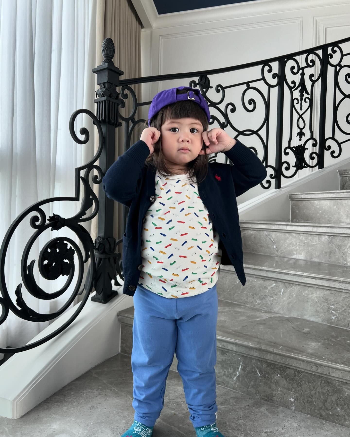 ชมพู่ - อารยา เอ ฮาร์เก็ต