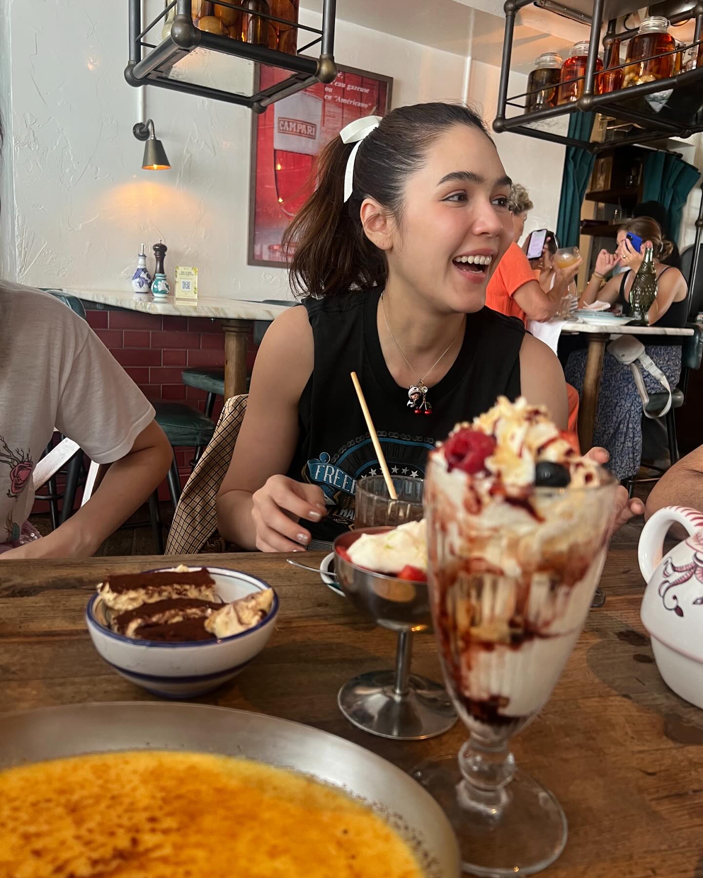 ชมพู่ - อารยา เอ ฮาร์เก็ต