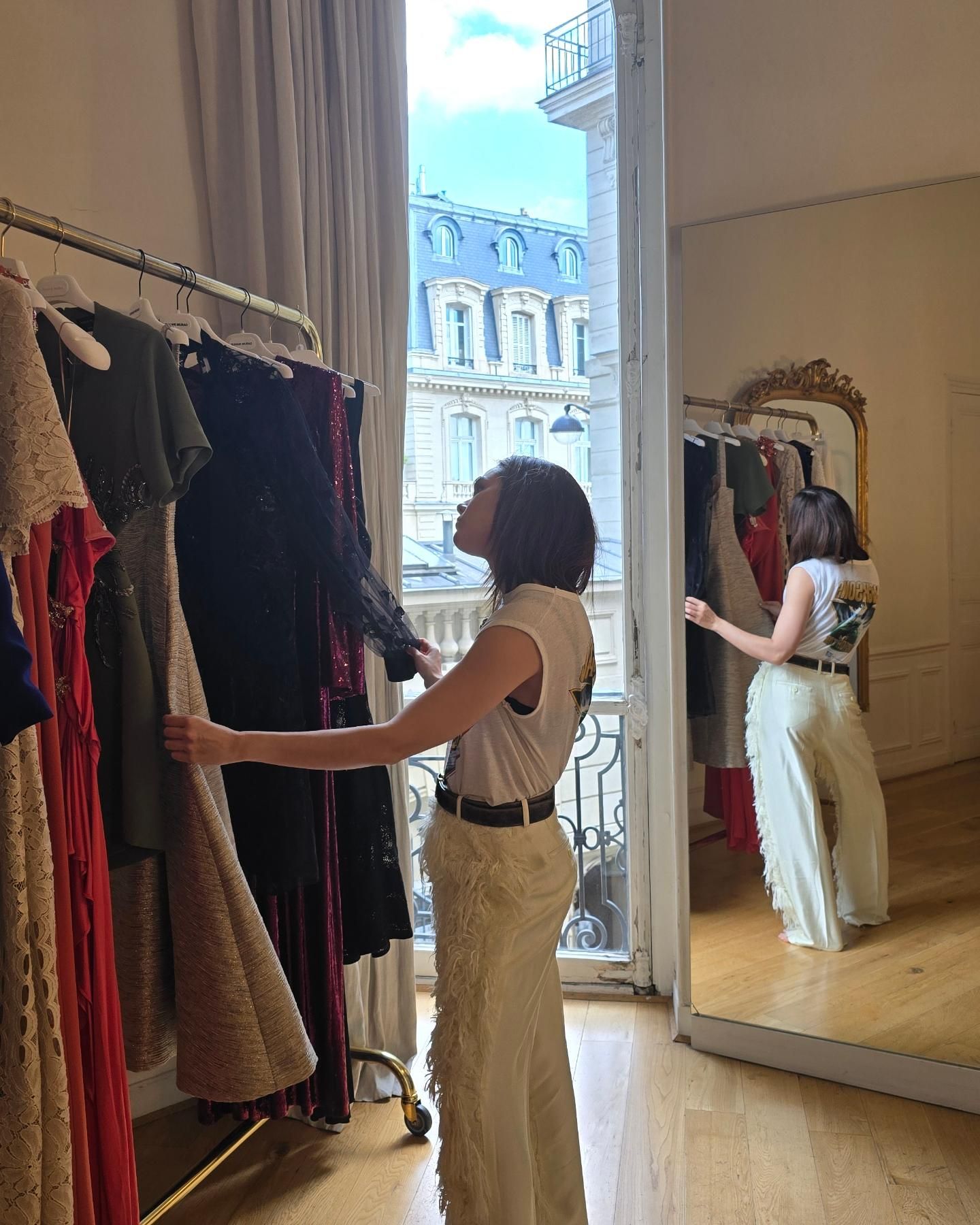 ชมพู่ - อารยา เอ ฮาร์เก็ต