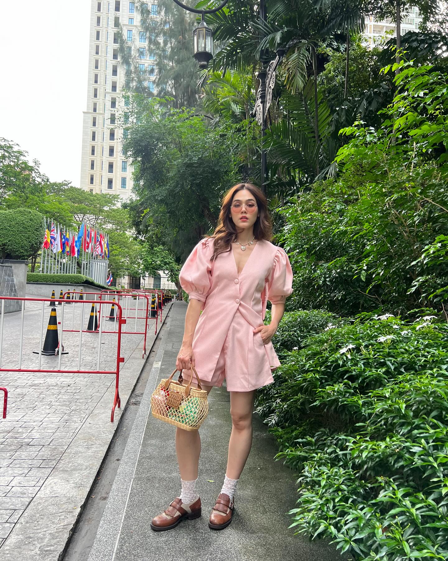 ชมพู่ - อารยา เอ ฮาร์เก็ต