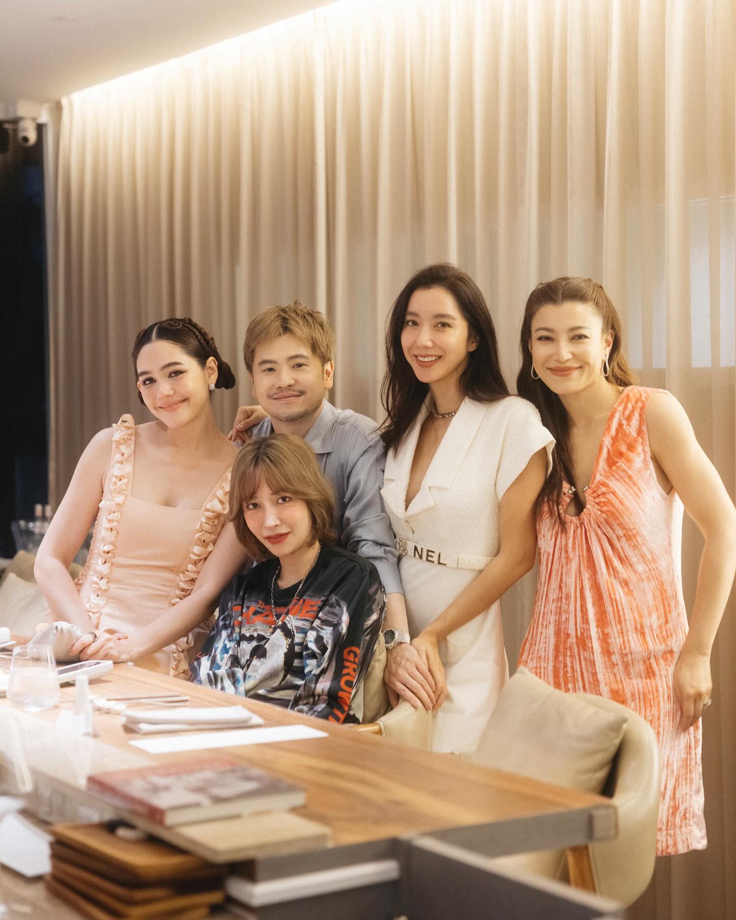 ชมพู่ - อารยา เอ ฮาร์เก็ต