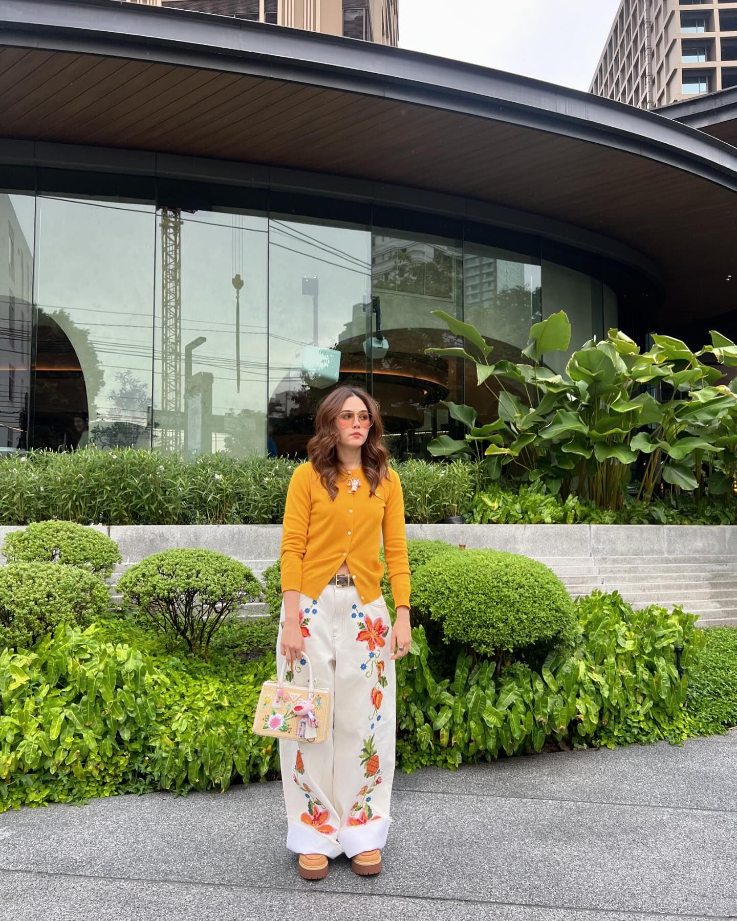 ชมพู่ - อารยา เอ ฮาร์เก็ต