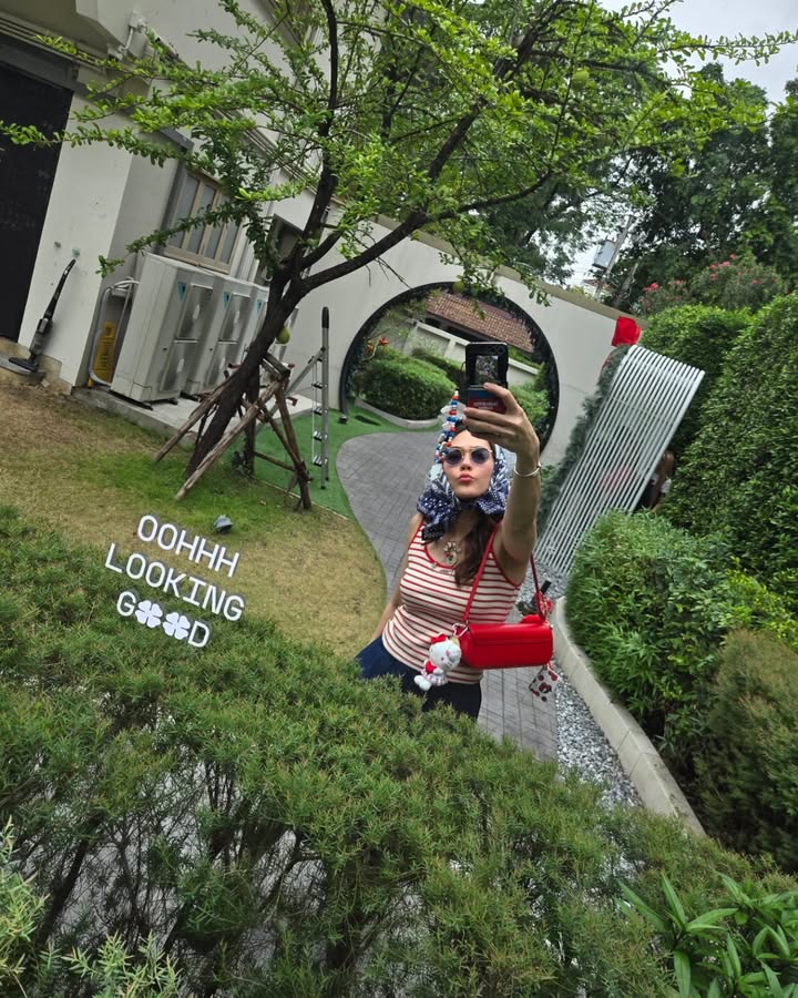 ชมพู่ - อารยา เอ ฮาร์เก็ต