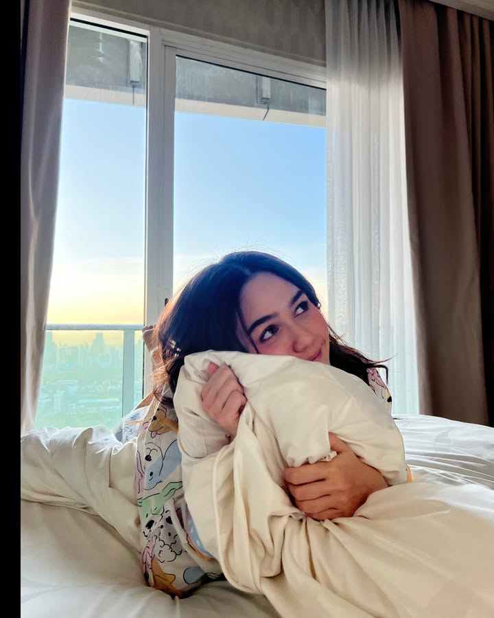 ชมพู่ - อารยา เอ ฮาร์เก็ต