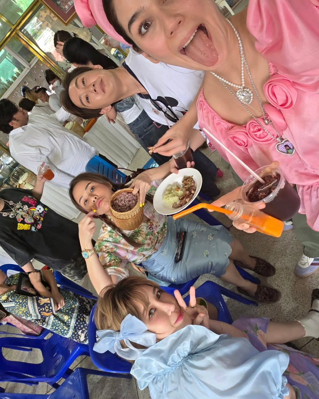 ชมพู่ - อารยา เอ ฮาร์เก็ต
