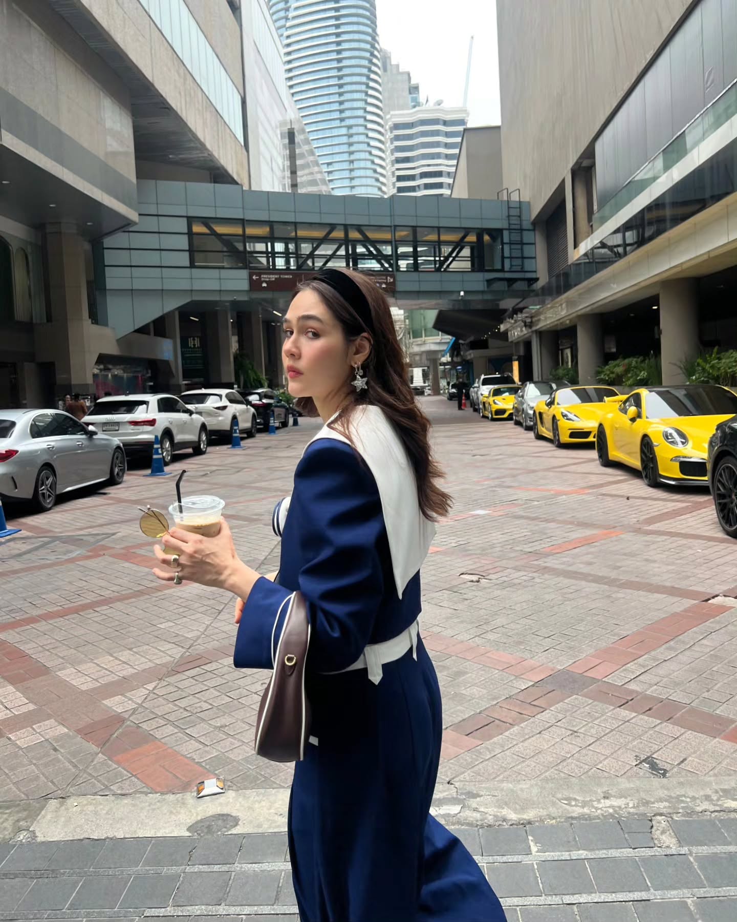ชมพู่ - อารยา เอ ฮาร์เก็ต