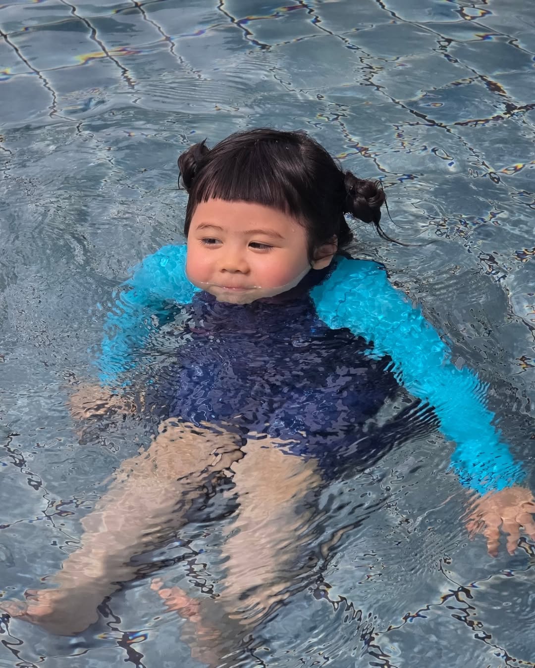 ชมพู่ - อารยา เอ ฮาร์เก็ต