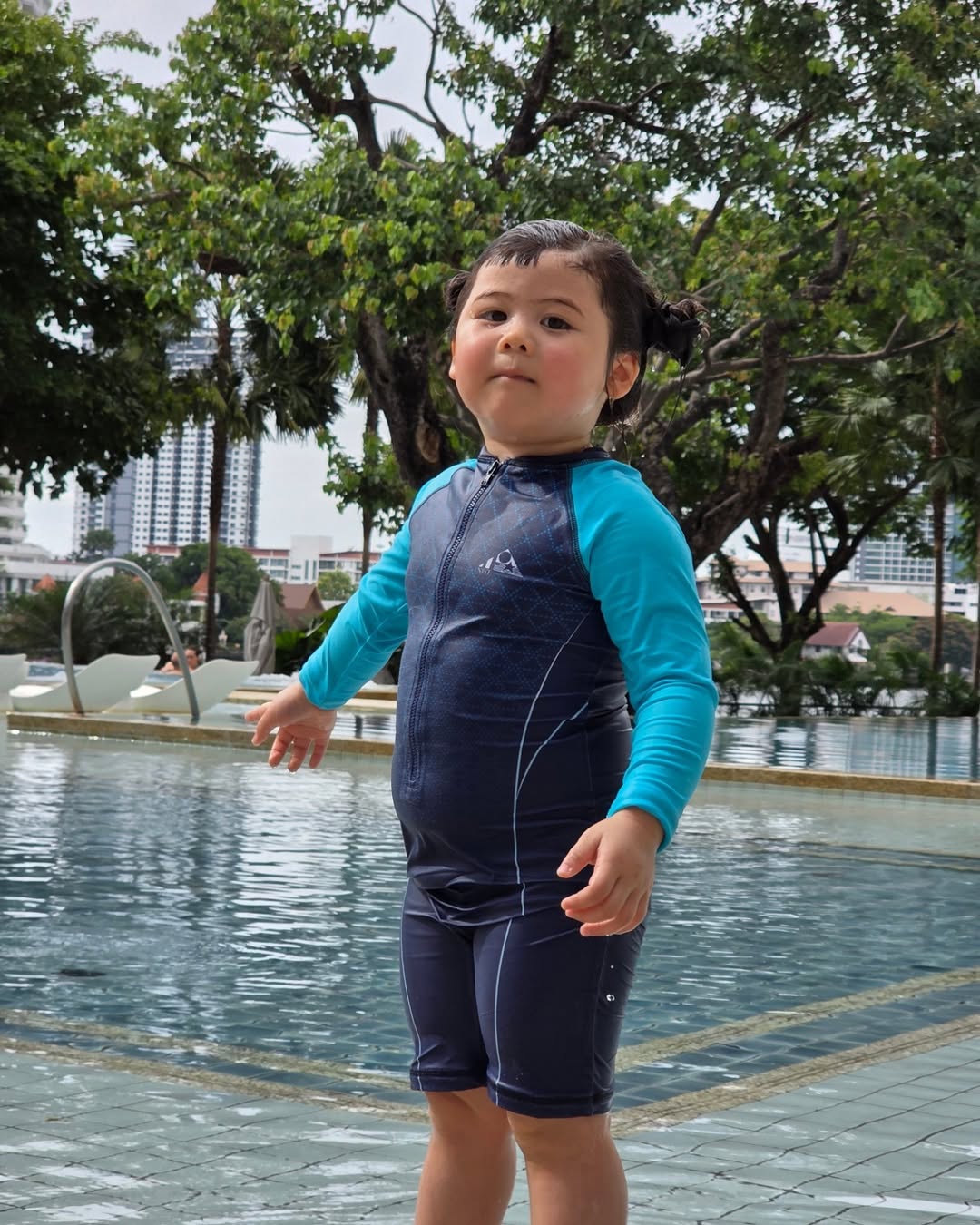 ชมพู่ - อารยา เอ ฮาร์เก็ต