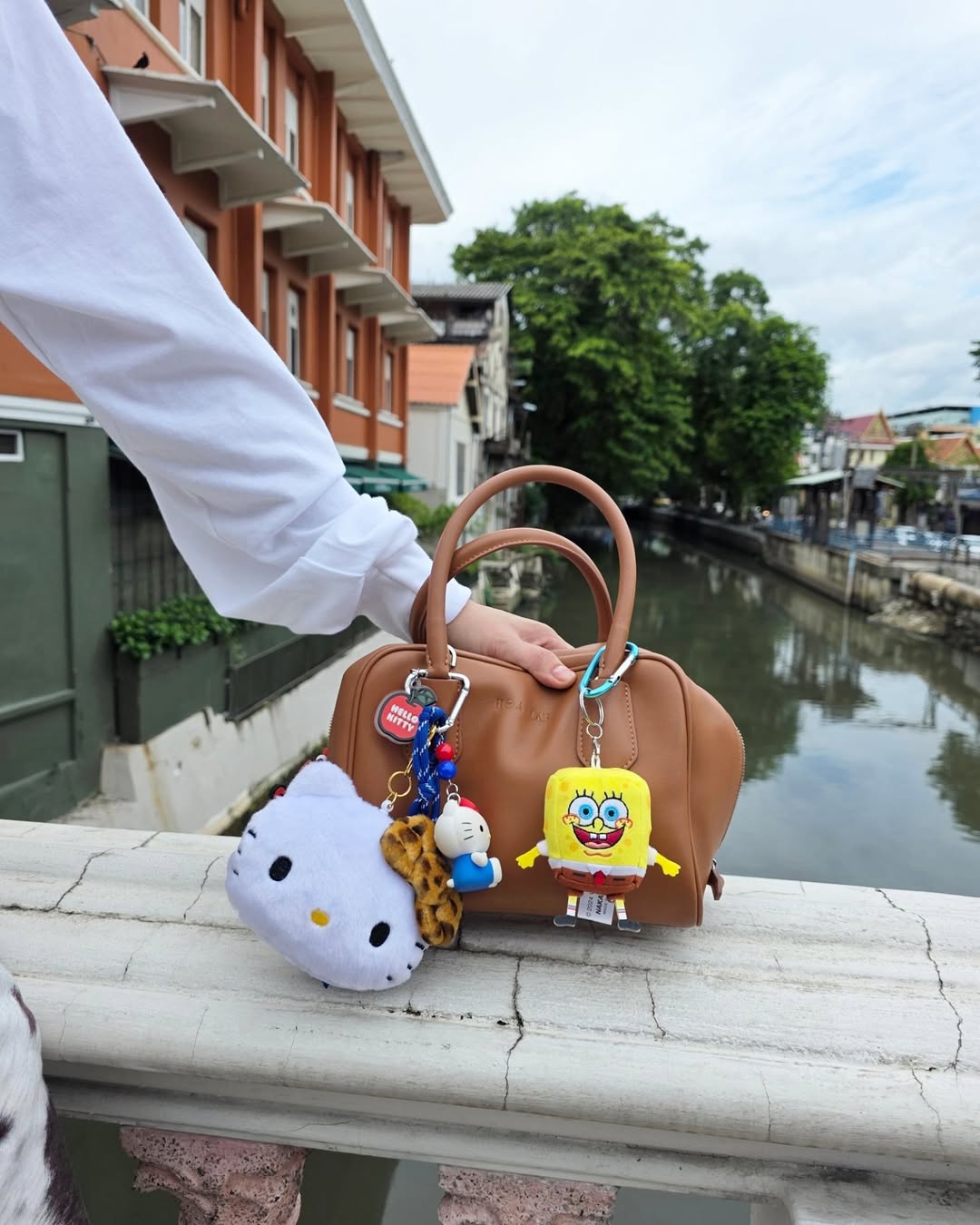 ชมพู่ - อารยา เอ ฮาร์เก็ต