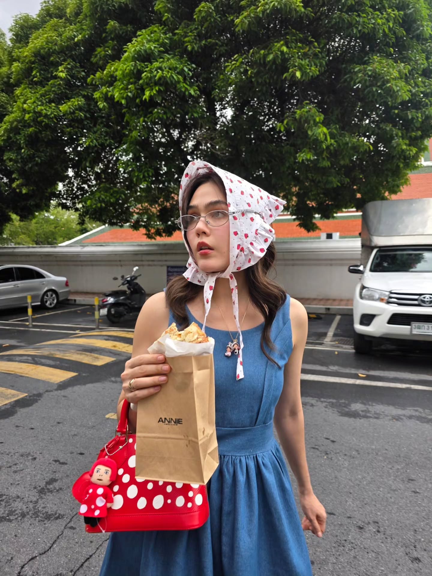 ชมพู่ - อารยา เอ ฮาร์เก็ต