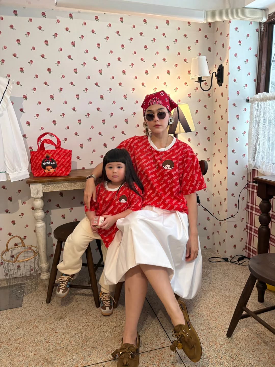 ชมพู่ - อารยา เอ ฮาร์เก็ต
