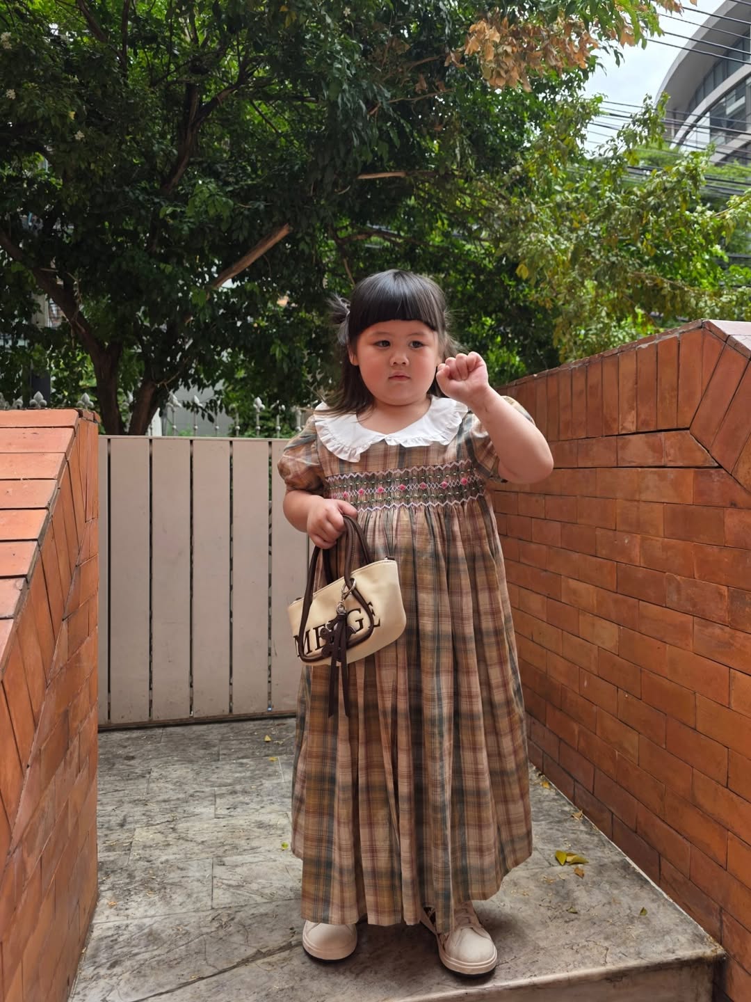 ชมพู่ - อารยา เอ ฮาร์เก็ต