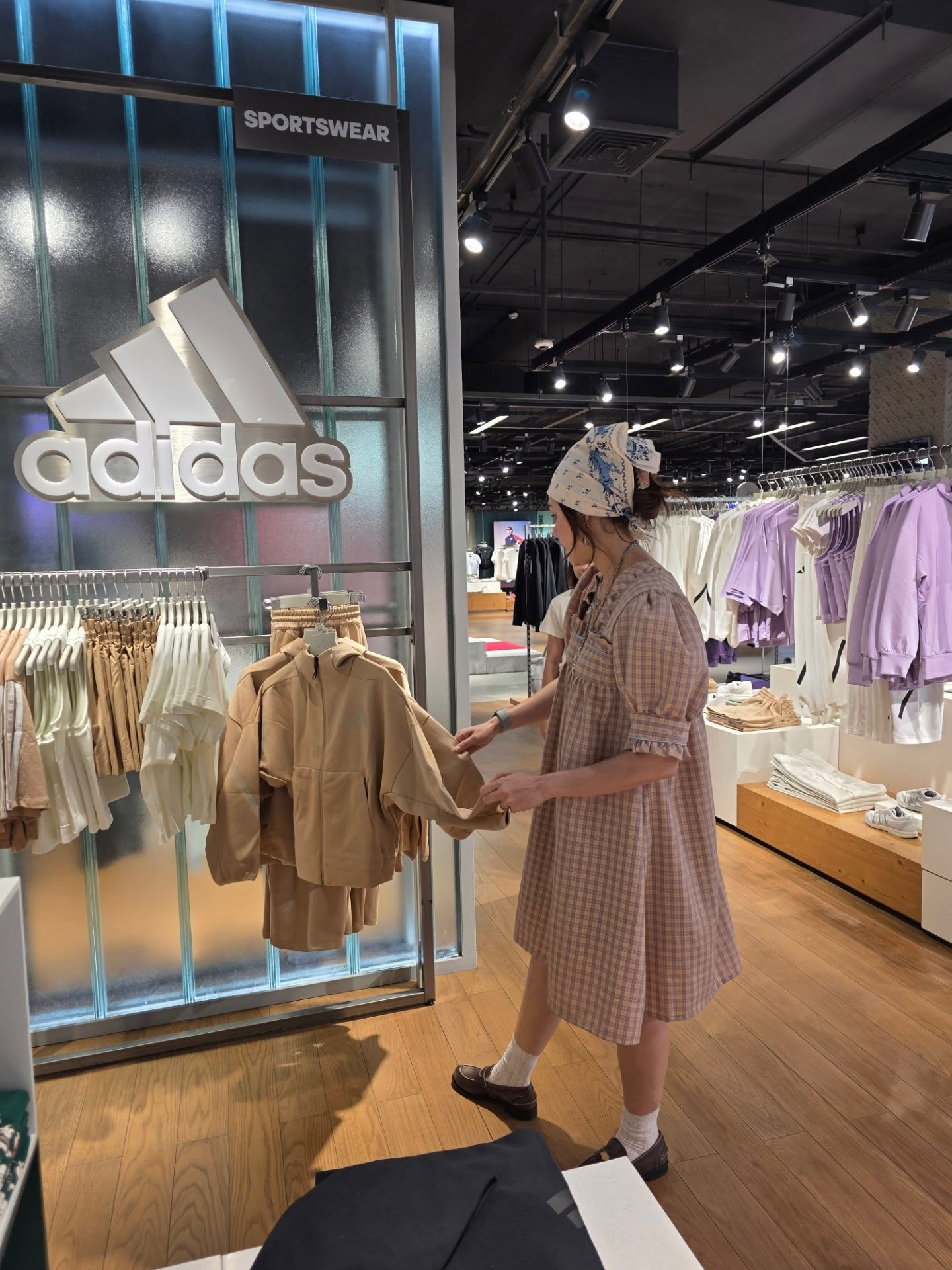 ชมพู่ - อารยา เอ ฮาร์เก็ต