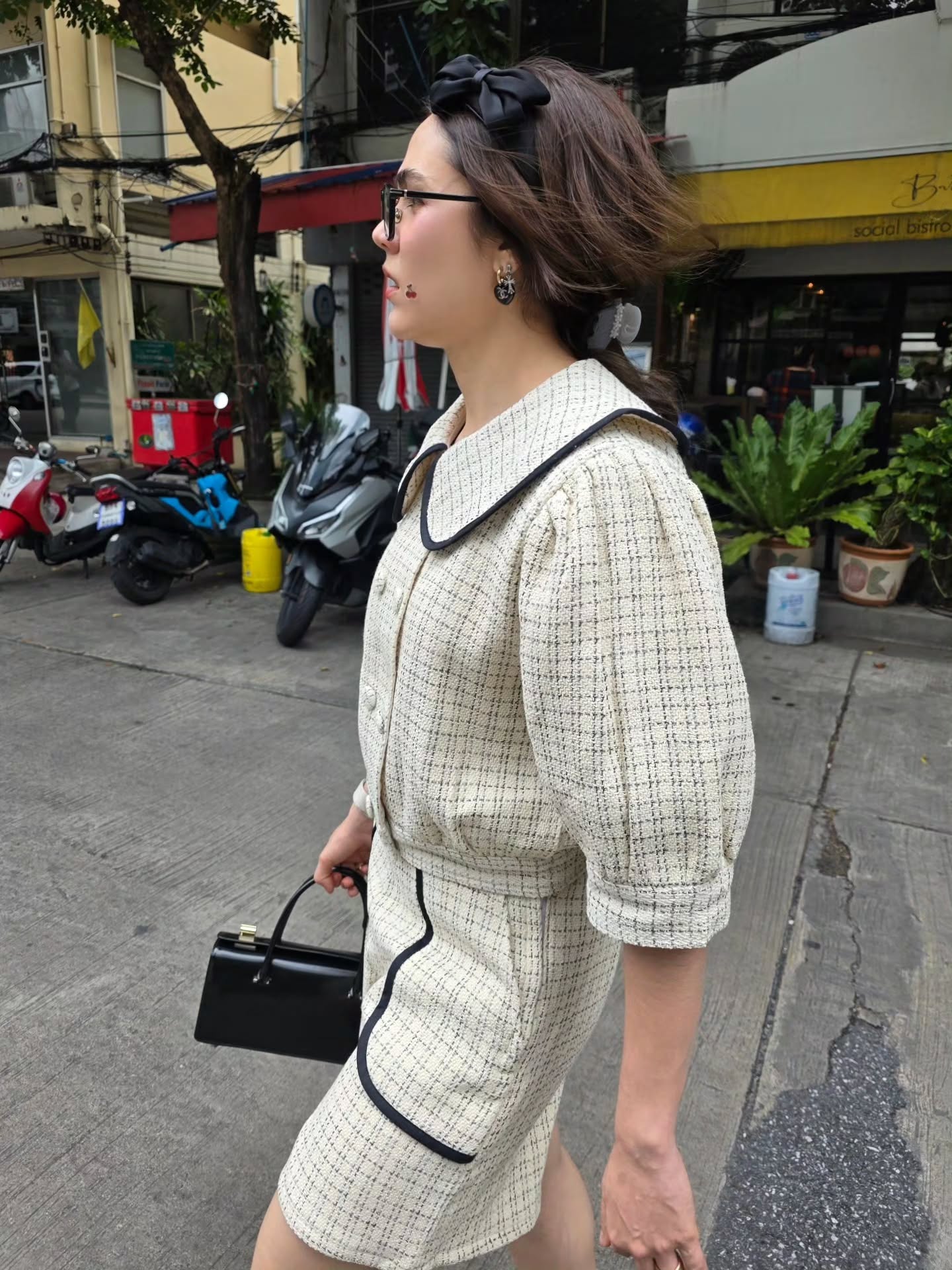 ชมพู่ - อารยา เอ ฮาร์เก็ต