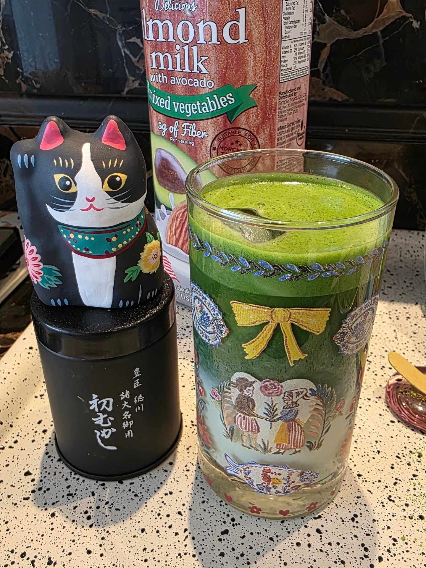 ชมพู่ - อารยา เอ ฮาร์เก็ต