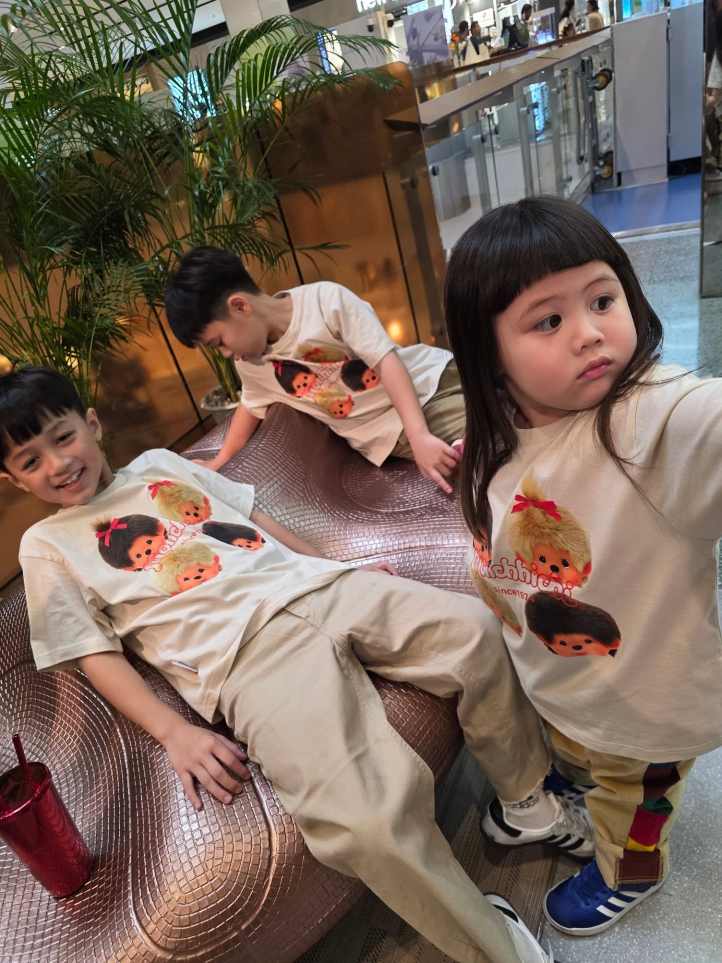 ชมพู่ - อารยา เอ ฮาร์เก็ต