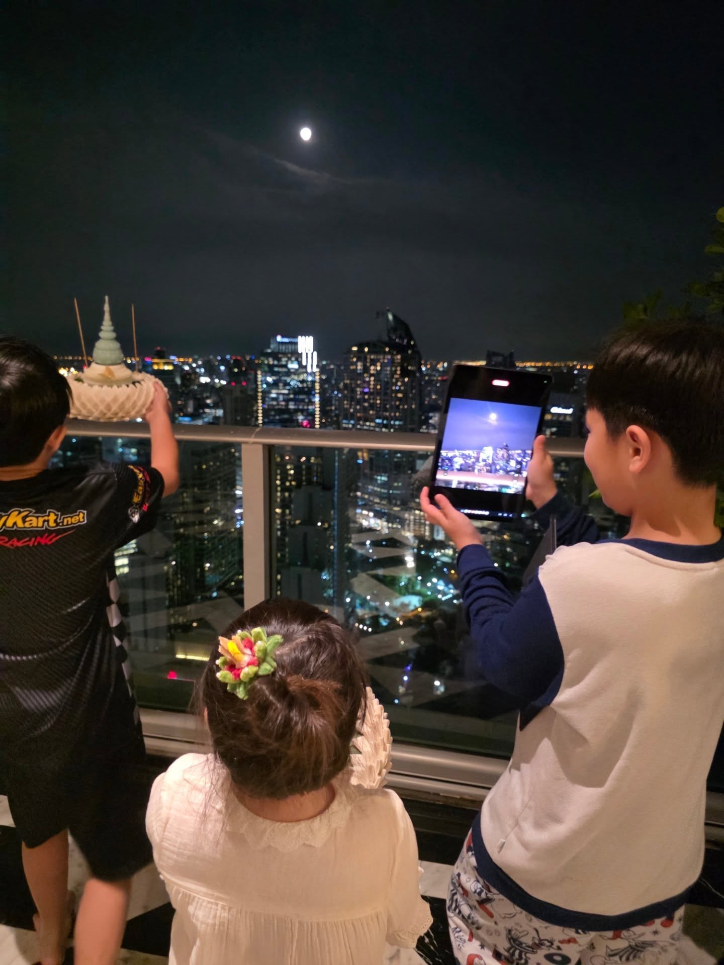 ชมพู่ - อารยา เอ ฮาร์เก็ต