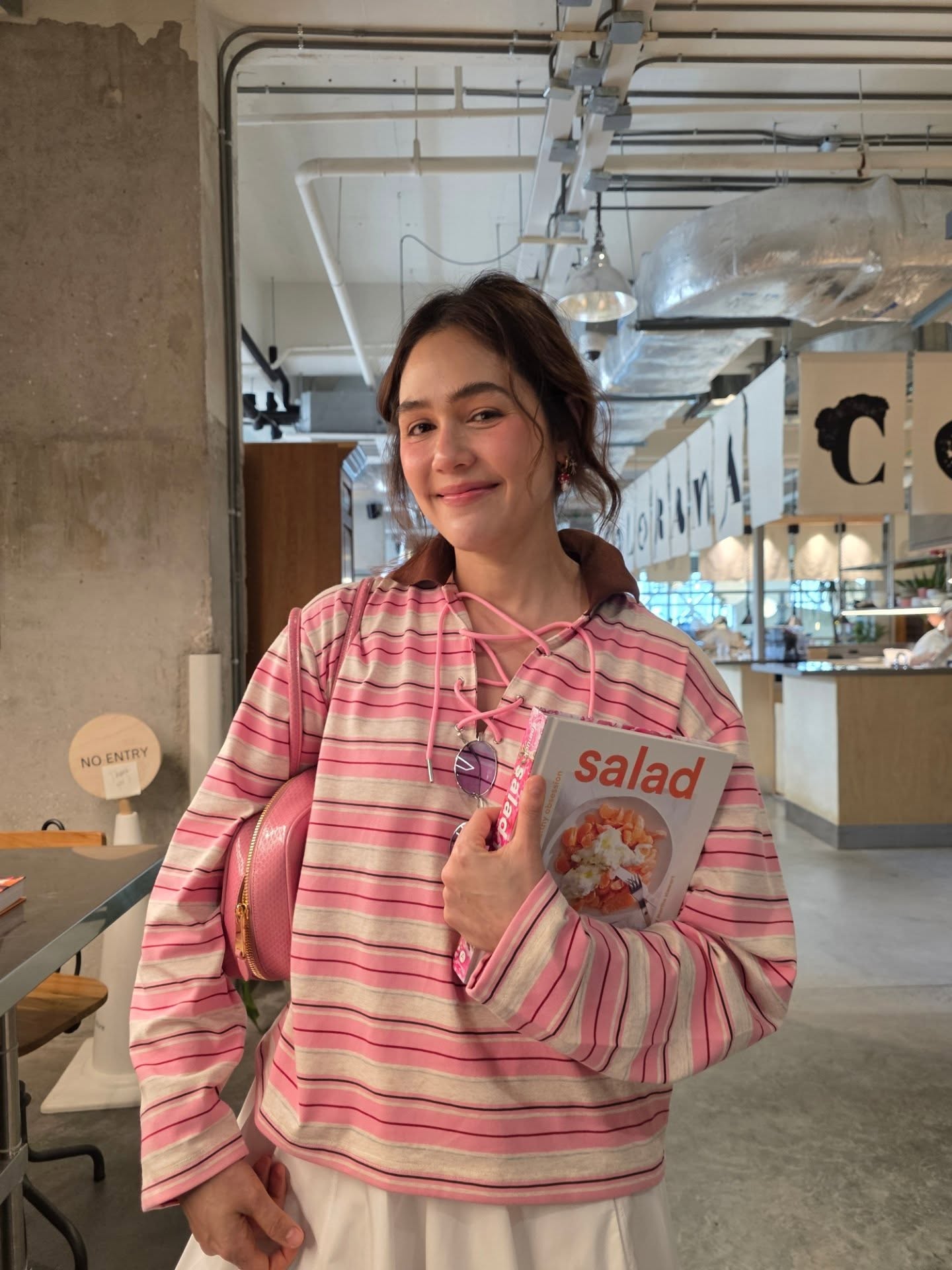 ชมพู่ - อารยา เอ ฮาร์เก็ต