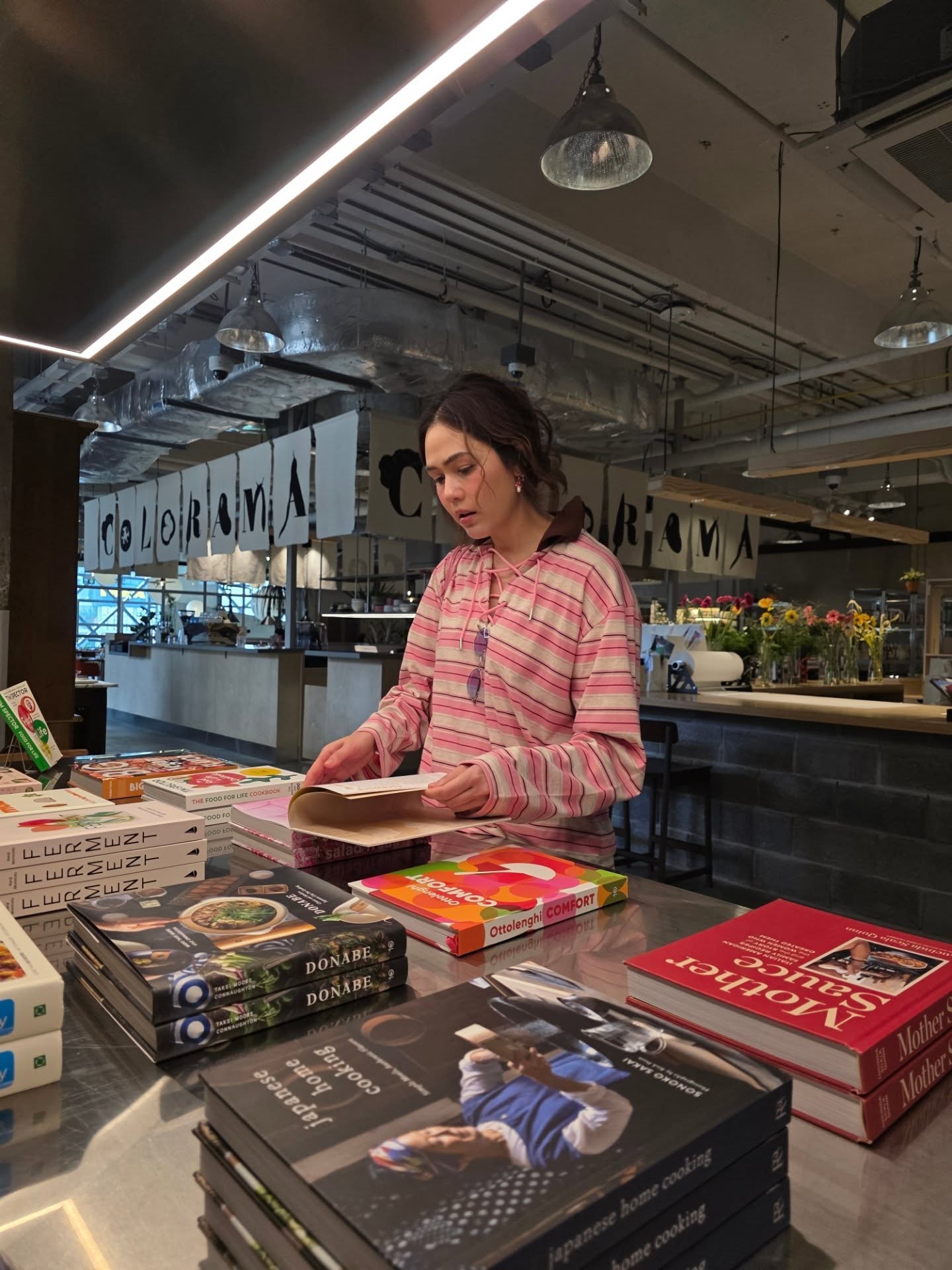 ชมพู่ - อารยา เอ ฮาร์เก็ต