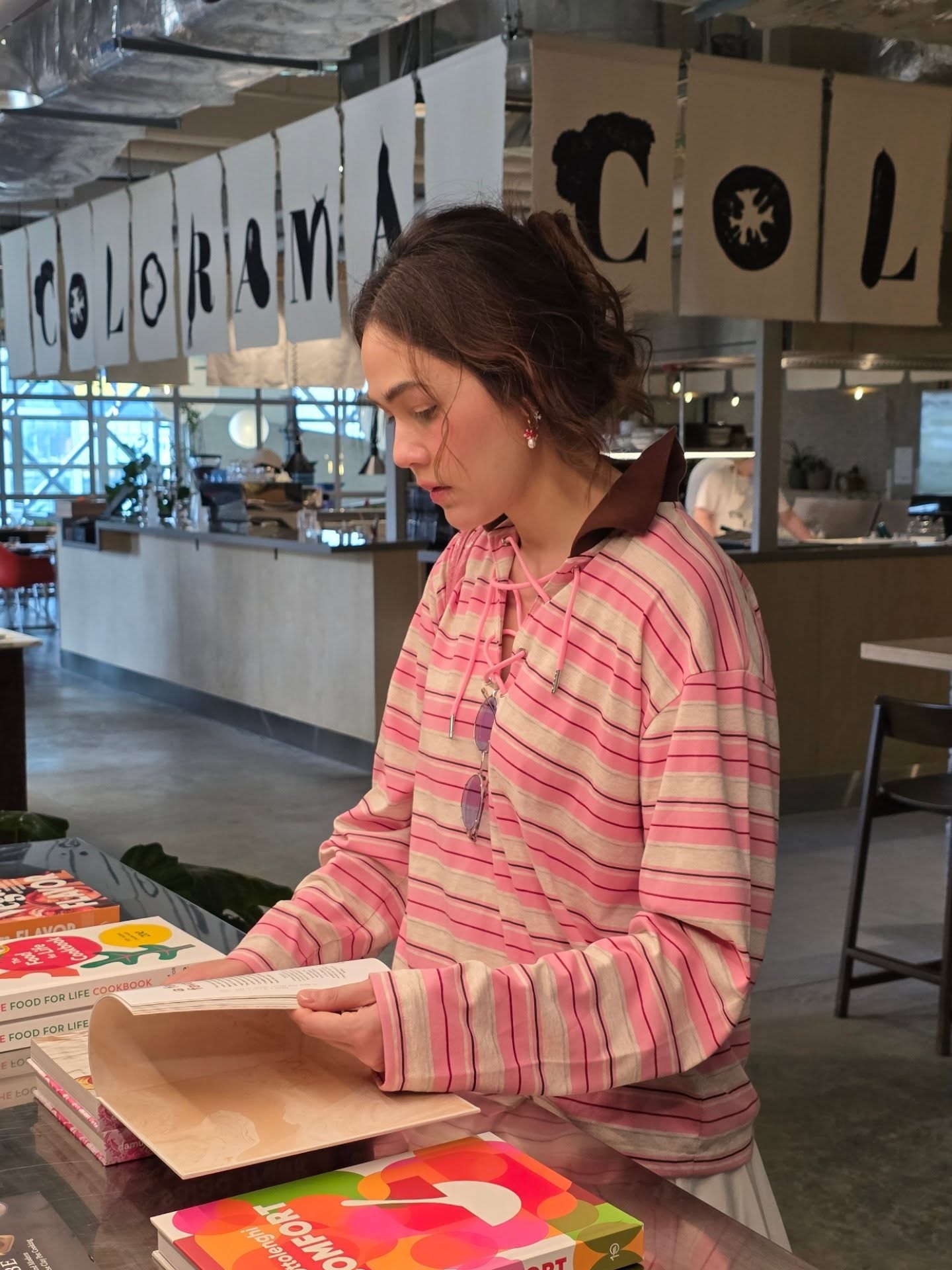 ชมพู่ - อารยา เอ ฮาร์เก็ต