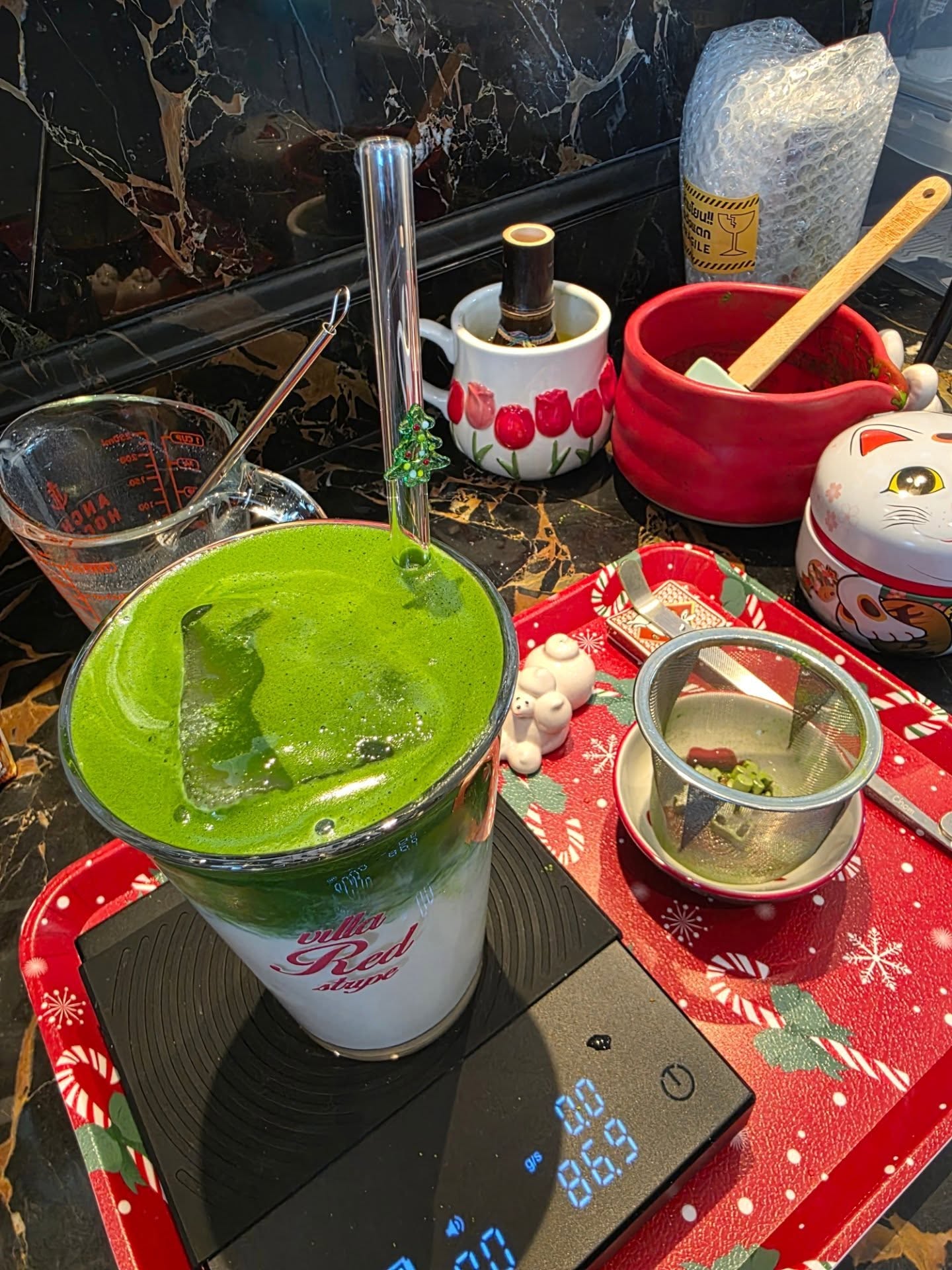 ชมพู่ - อารยา เอ ฮาร์เก็ต