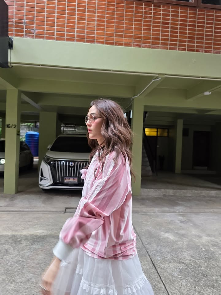 ชมพู่ - อารยา เอ ฮาร์เก็ต