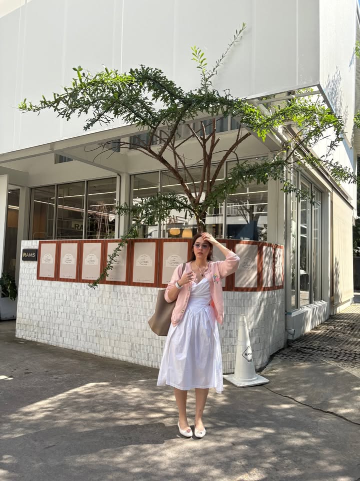 ชมพู่ - อารยา เอ ฮาร์เก็ต