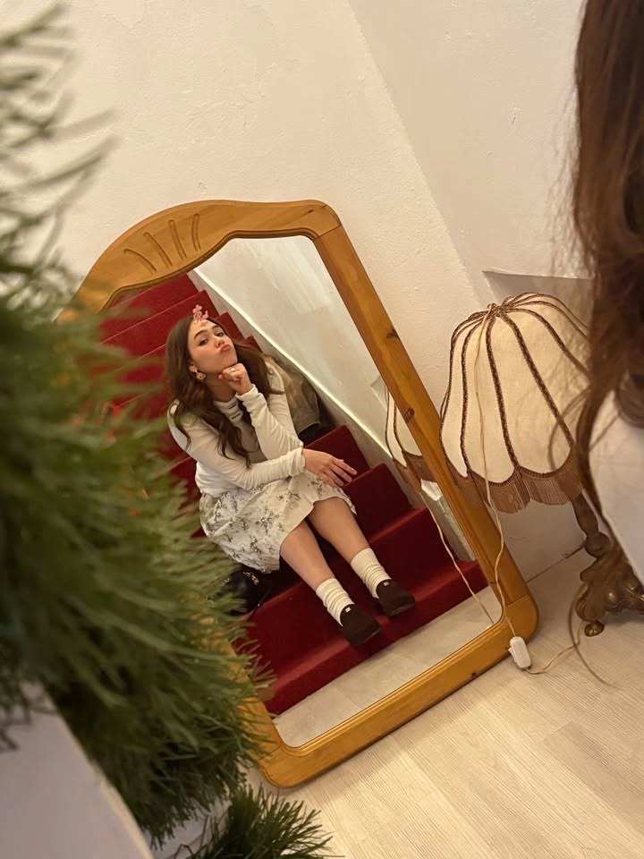 ชมพู่ - อารยา เอ ฮาร์เก็ต