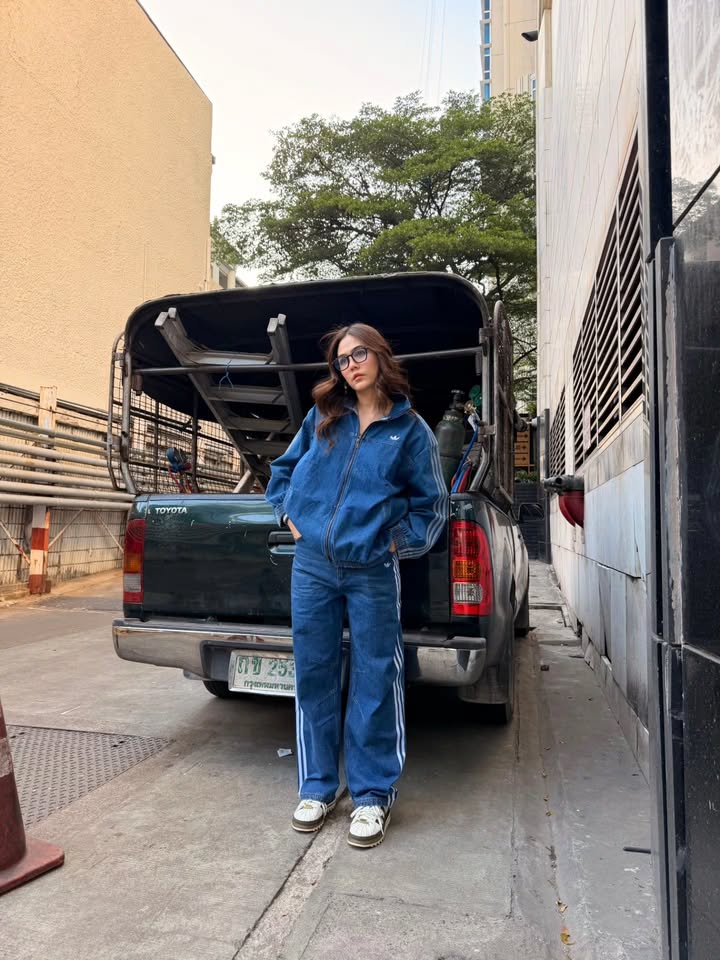 ชมพู่ - อารยา เอ ฮาร์เก็ต